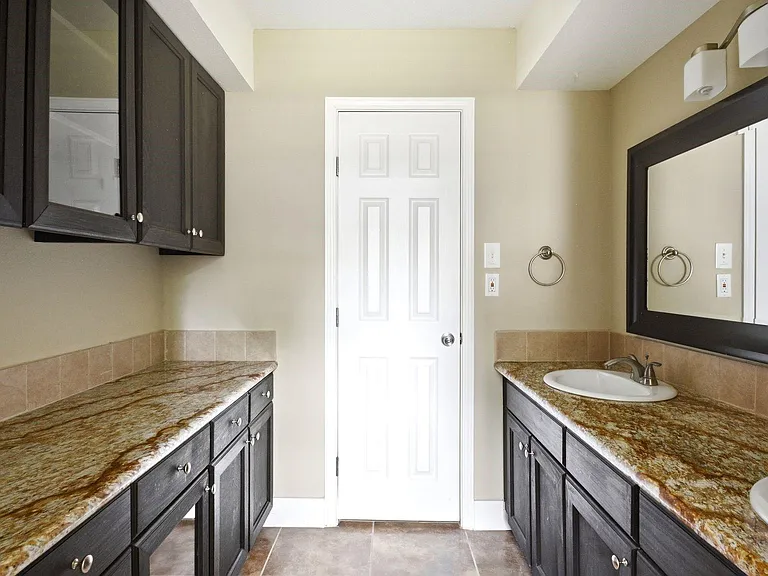 1511 Sungail Dr — Photo 25