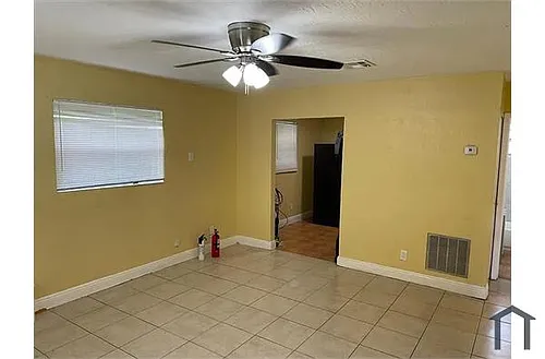 2761 NW 14th Ct #3 Photo 1 2761 NW 14th Ct #3 Photo 1