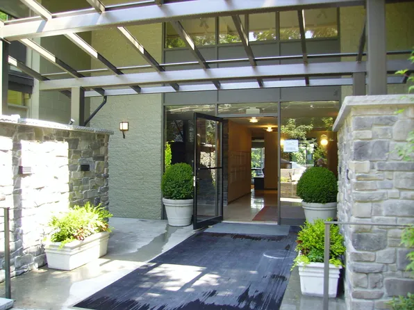 16250 S Pacific Hwy #66, Lake Oswego, OR 97034