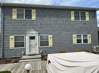 118 Dune Rd #6, Westhampton Beach, NY 11978