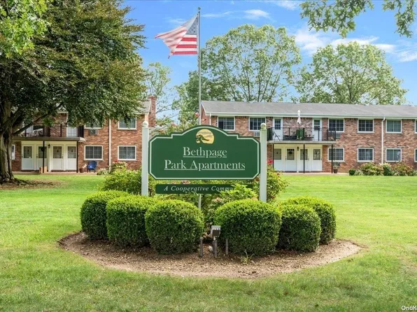 78 Jervis Avenue #78, Farmingdale, NY 11735