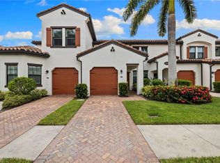 15140 Palmer Lake Cir UNIT 201, Naples, FL 34109