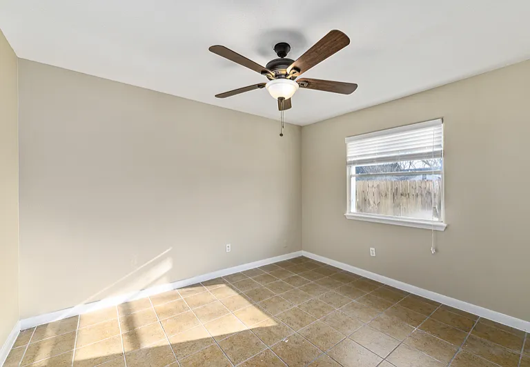 115 Arbor St — Photo 5