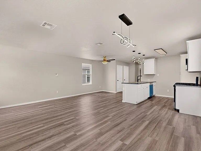 7731 Nopalitos Cv — Photo 11