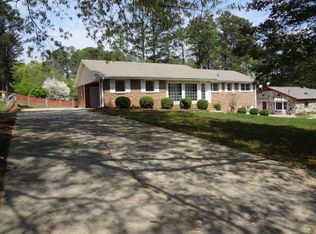 5203 Corinth Dr, Stone Mountain, GA 30087