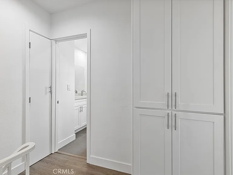 5339 1/2 Bellingham Ave — Photo 8