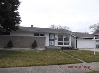 407 E Myrick Ave, Addison, IL 60101