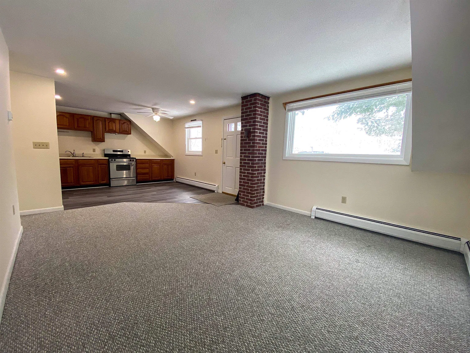 1 bed, 1.0 bath, 725 sqft, $1,450 — Photo 1