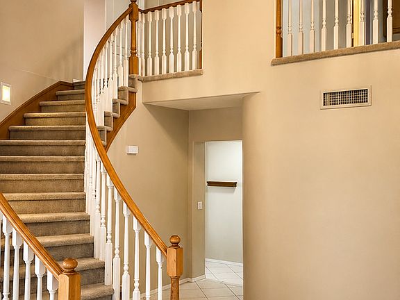 4th image of 1792 W Canary Way