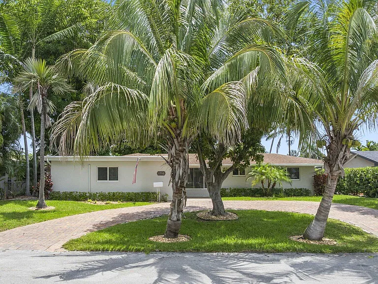 1710 SW 4th Ave — Photo 45