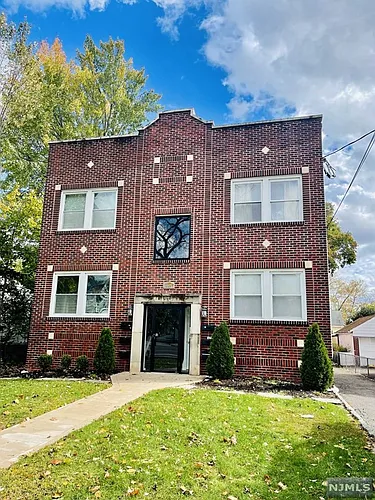 229 Orient Way #6 Photo 1