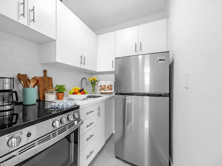 2070 Camilla Rd — Photo 9