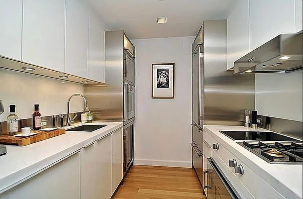 1st image of 400 E 67th St APT 7F