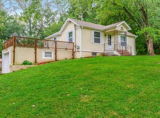 670 S 73rd Pl, Kansas City, KS 66111