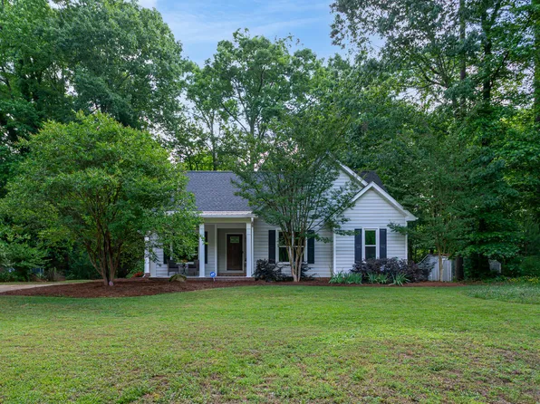 175 Fox Run Rd, Youngsville, NC 27596