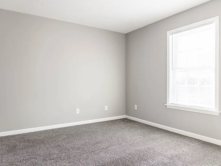 1650 Baltimore Dr — Photo 6