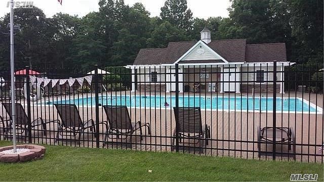 1st image of 460 Old Town Rd APT 22D