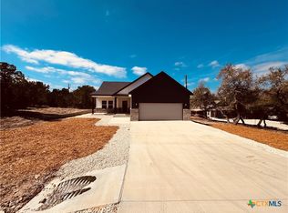 1736 Stallion Spgs, Fischer, TX 78623
