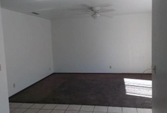 4th image of 2711 Bluewater Dr APT 3