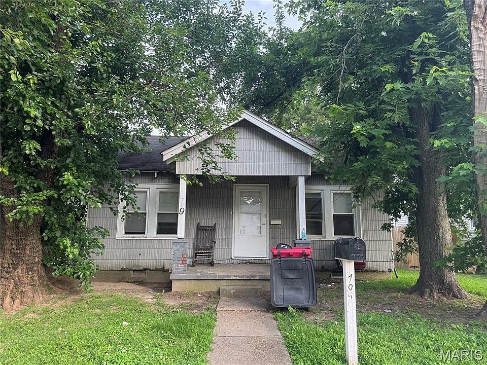1st image of 709 E Gladys St