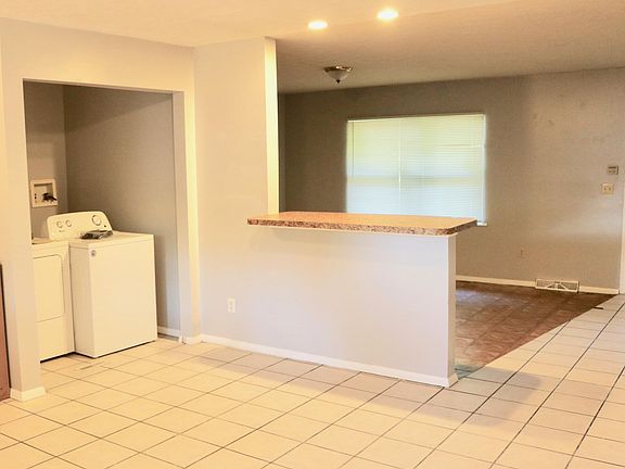 4th image of 4179 Arbury Ln
