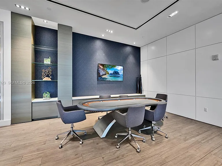 17111 Biscayne Blvd #207 — Photo 26