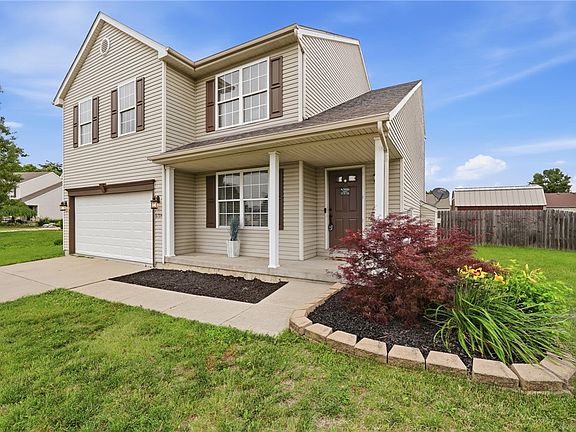 3rd image of 8704 Butterfield Ct
