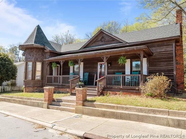 206 Dowd St, Carthage, NC 28327