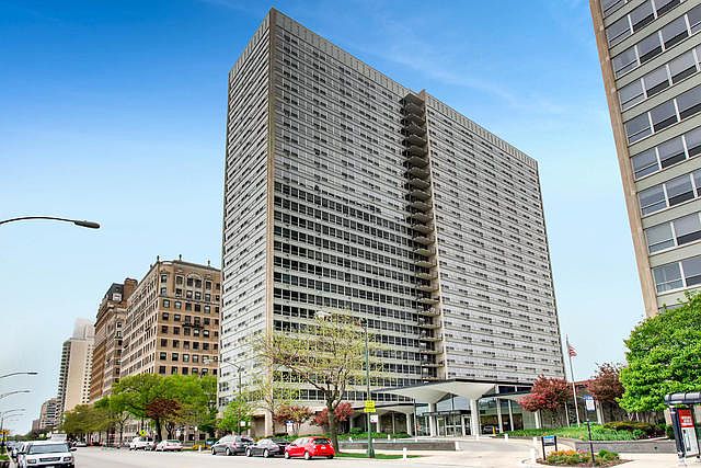1st image of 3550 N Lake Shore Dr APT 506