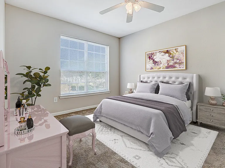 Chateau Des Lions Apartment Homes — Photo 12