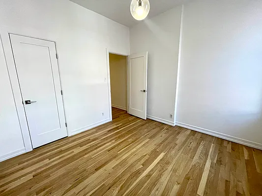 Rented by J PRESTON AND ASSOCIATES INC | media 11