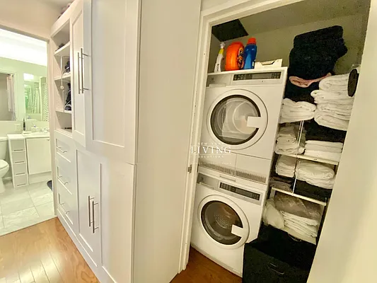 Rented by NY Living Solutions | media 19