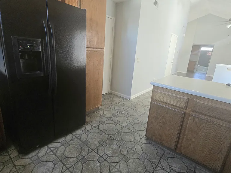 16245 Rodell Pl — Photo 12