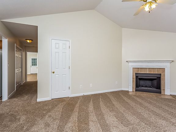 2nd image of 1005 Gleason Dr