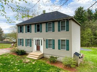 80 Allen Rd, Sturbridge, MA 01566