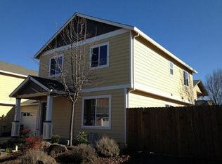 333 Geraldine Pl, Talent, OR 97540