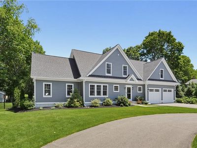 61 Martin Ave, Barrington, RI, 02806