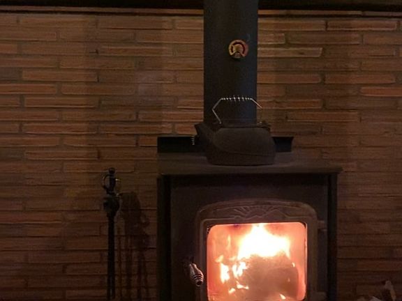 Wood stove ( living room area)