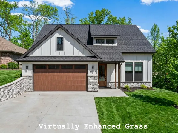 4809 Maple Leaf Dr, Columbia, MO 65201