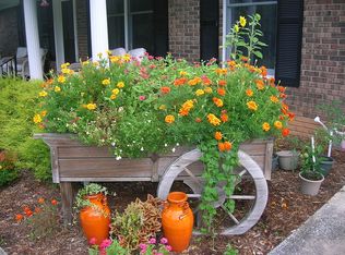 51 Underhill Rd, Hendersonville, NC 28792