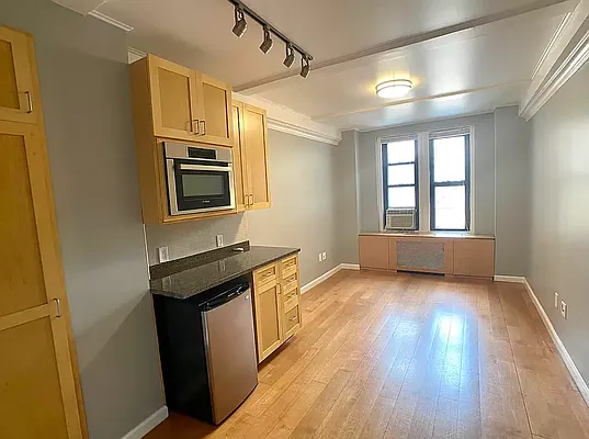 Rented by Tourma Realty LLC | media 1