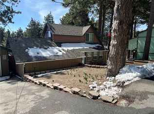 31671 Silver Spruce Dr, Running Springs, CA 92382