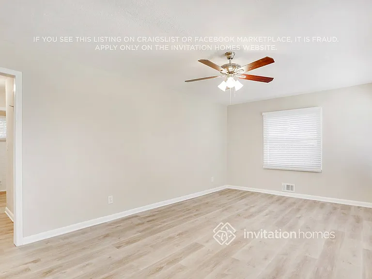 1873 Shamrock Dr — Photo 4