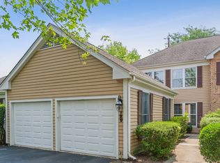 129 Camden Ct, Lincolnshire, IL