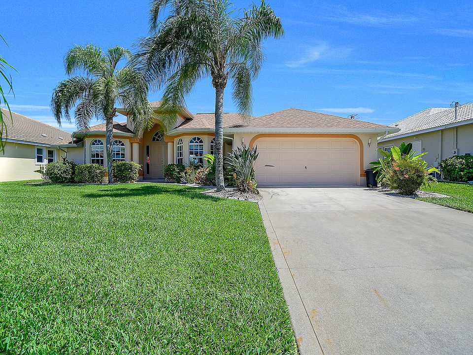 1st image of 1810 SW 50th Ter
