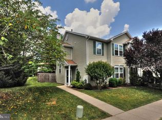 101 Pin Oak Ct, Collegeville, PA 19426
