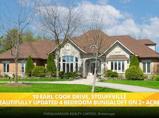 10 Earl Cook Dr, Whitchurch Stouffville, ON L4A1L5