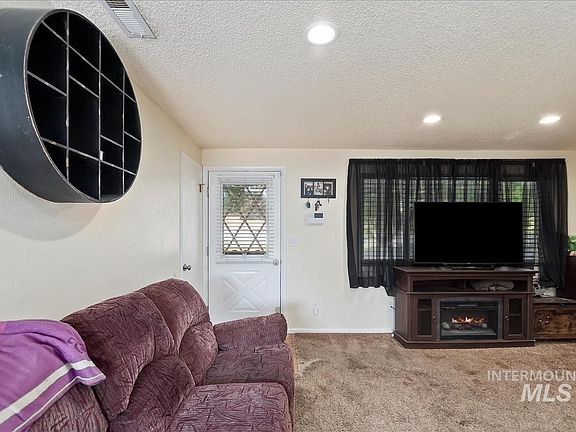 4th image of 2305 S Montana Ave