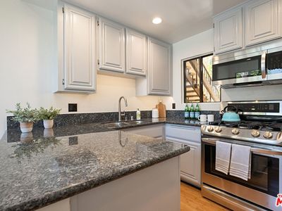 8110 Manitoba St APT 114, Playa Del Rey, CA, 90293