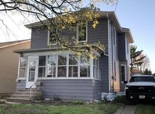 1533 29th Ave, Moline, IL 61265